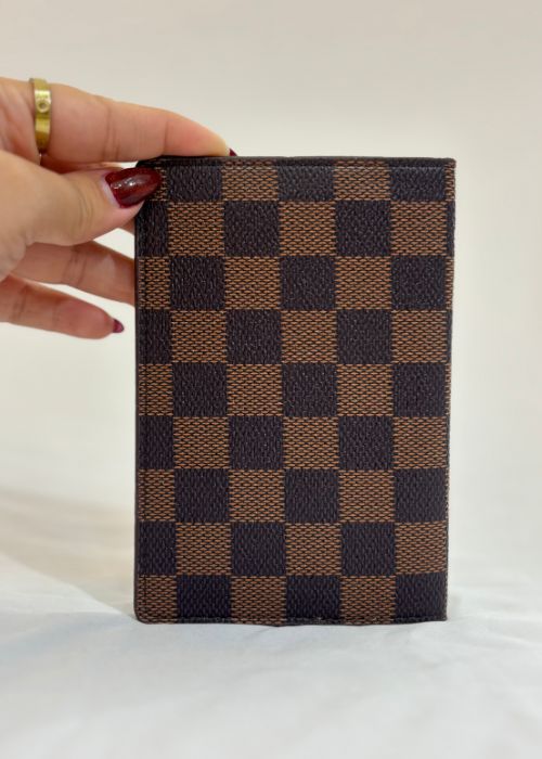 Porta Passaporte Lv Damier( Linha Premium )